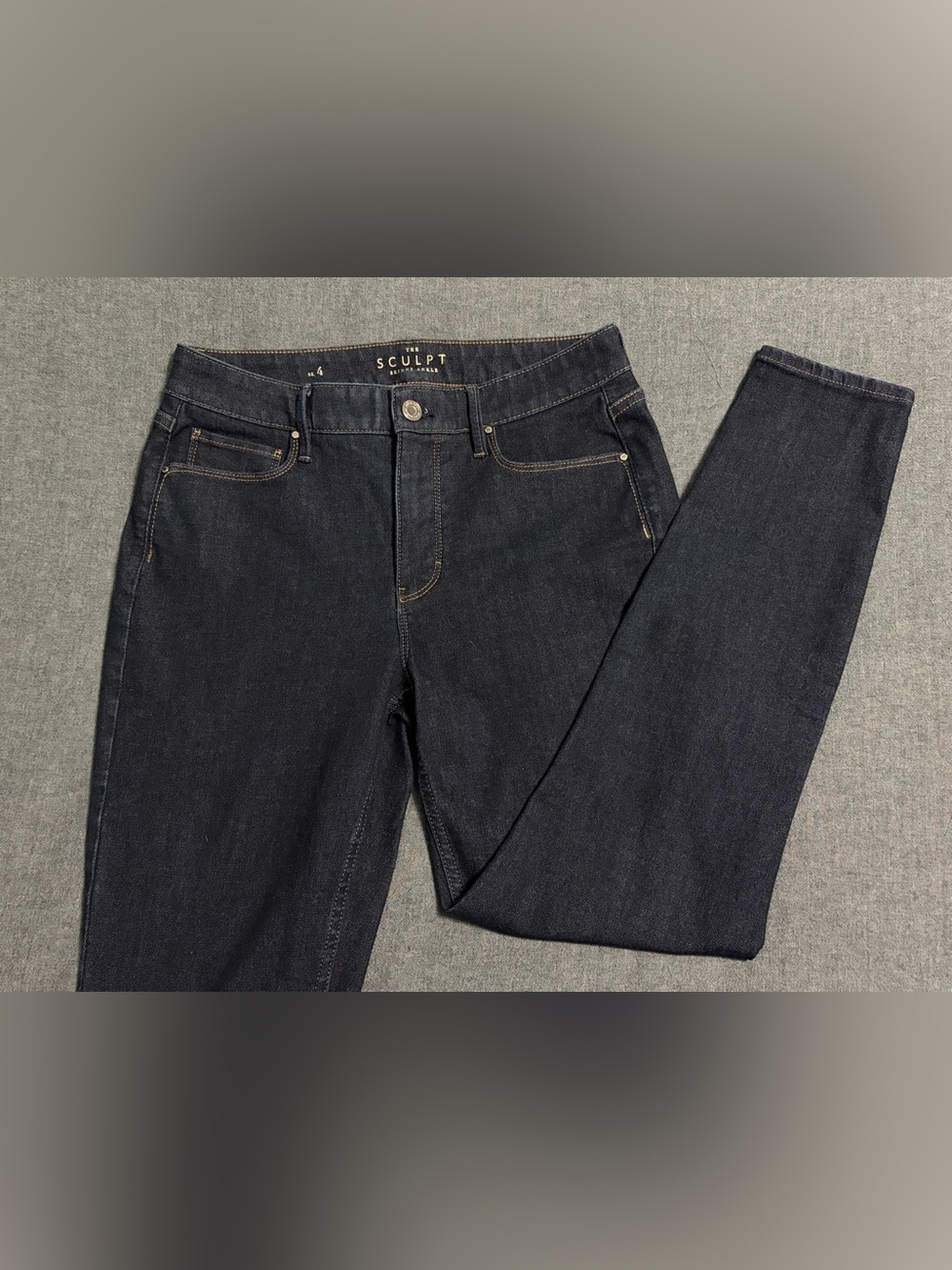White House Black Market Women's Skinny Jeans in Dark Indigo